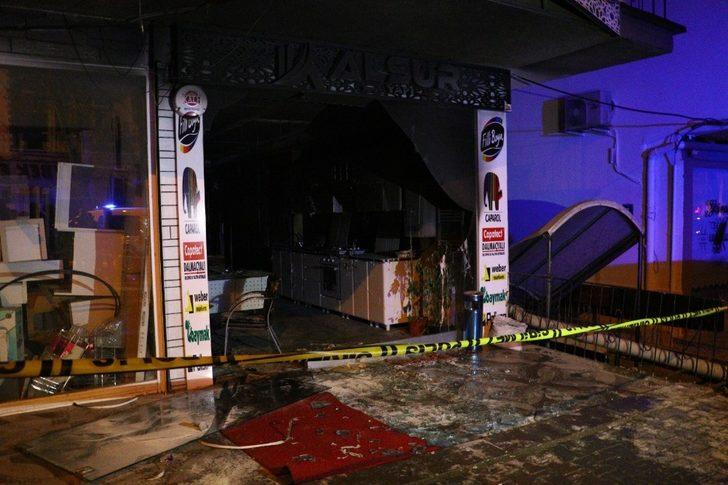 Kundakladıkları dükkanın sahibini görüntülü arayıp izlettirdiler G1