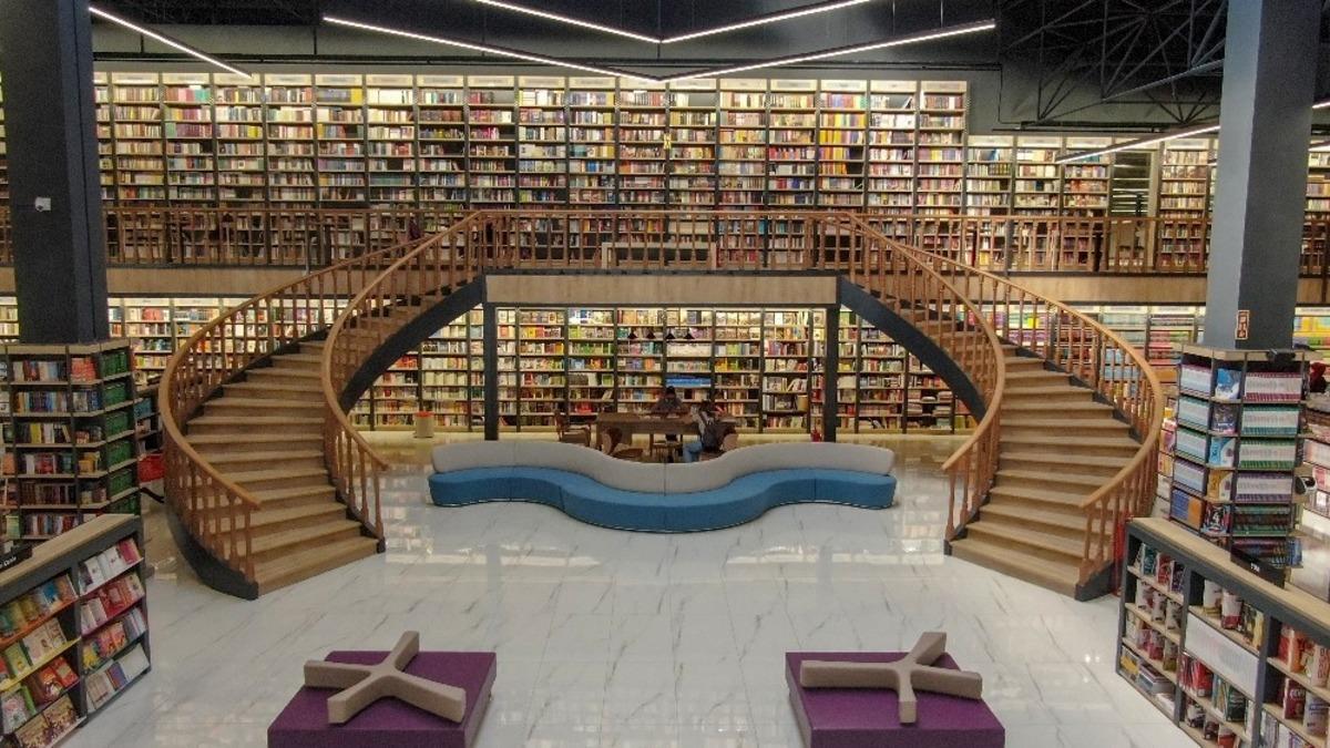 Avrupa&rsquo;nın en b&uuml;y&uuml;k kitabevinden 2020 yılı alışveriş istatistikleri