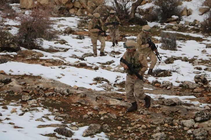 İçişleri Bakanlığınca Bitlis ve Siirt illerinde “Eren -6 Mergelo” Operasyonu başlatıldı G2