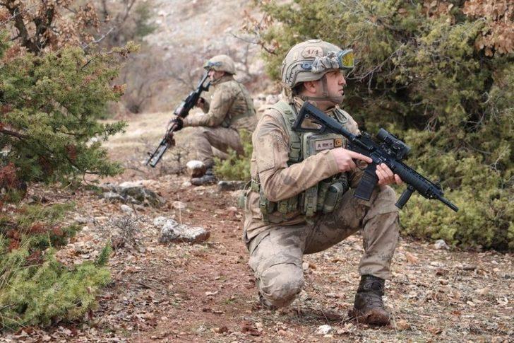 İçişleri Bakanlığınca Bitlis ve Siirt illerinde “Eren -6 Mergelo” Operasyonu başlatıldı G5