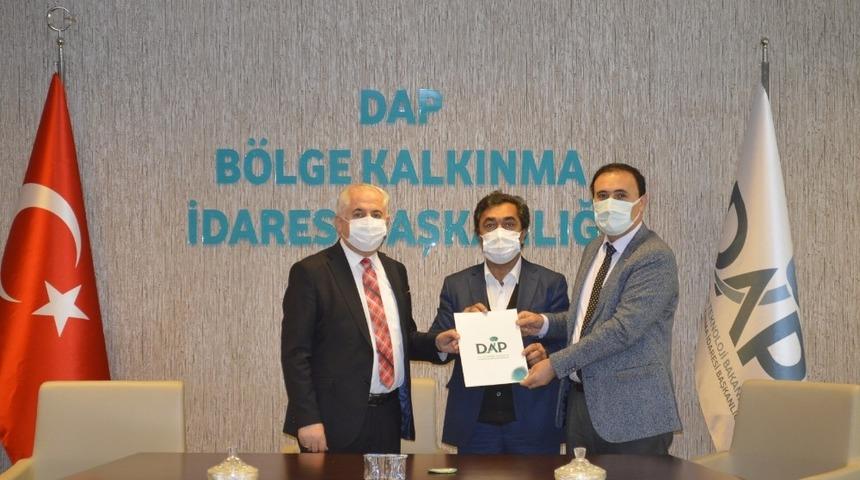 S&uuml;t &uuml;reticilerinin y&uuml;z&uuml;n&uuml; g&uuml;ld&uuml;recek proje kabul edildi