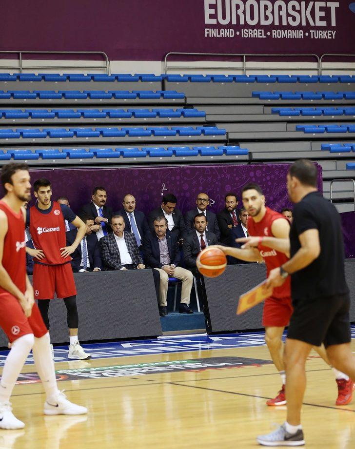 Cumhurbaşkanı Erdoğan'dan 12 Dev Adam'a ziyaret G5