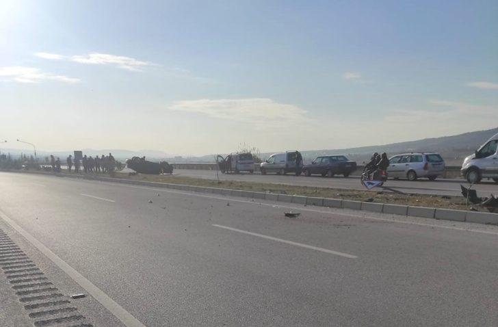 Takla atan otomobilden yaralı kurtuldu G3