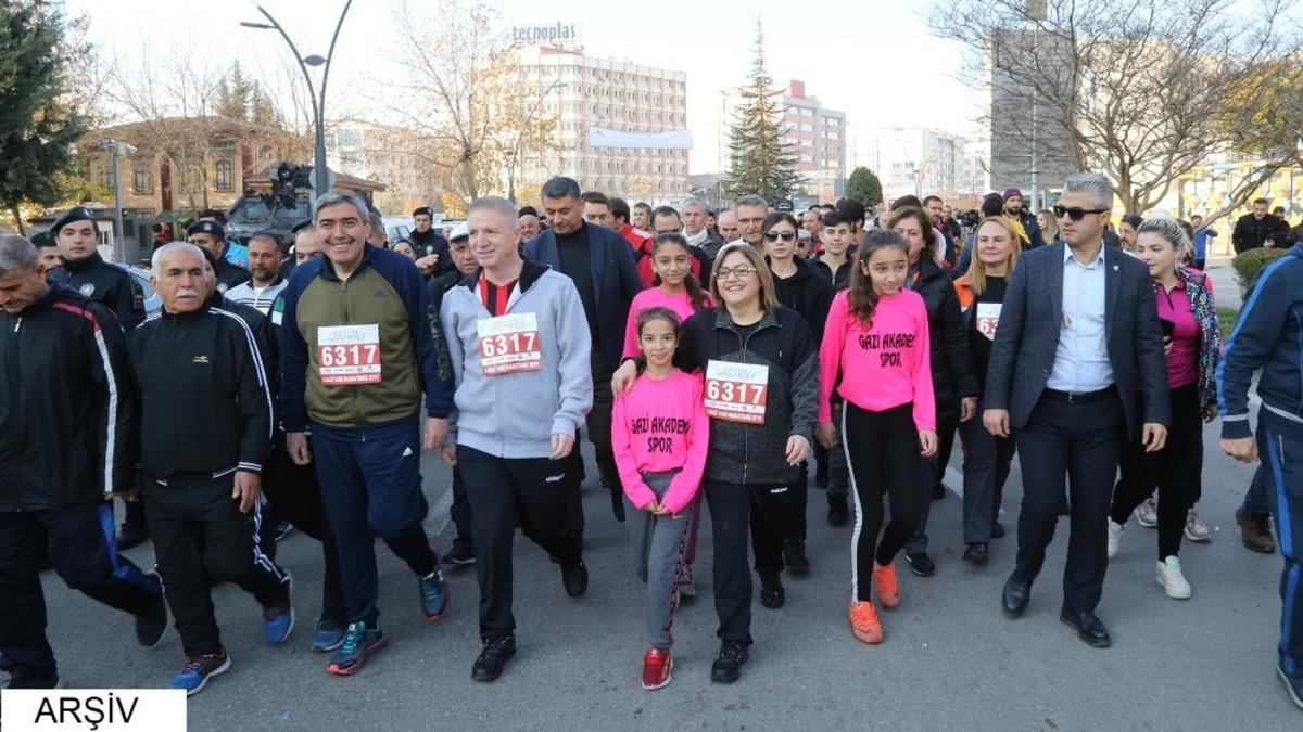 Gazi kentte, gazilik &uuml;nvanının verilişinin 100. yıld&ouml;n&uuml;m&uuml; gururu