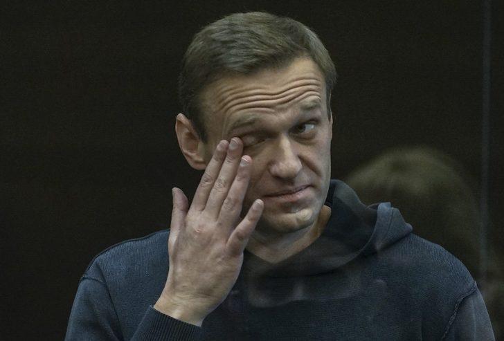 Rus muhalif lider Navalny duruşmada, destekçileri gözaltında G4