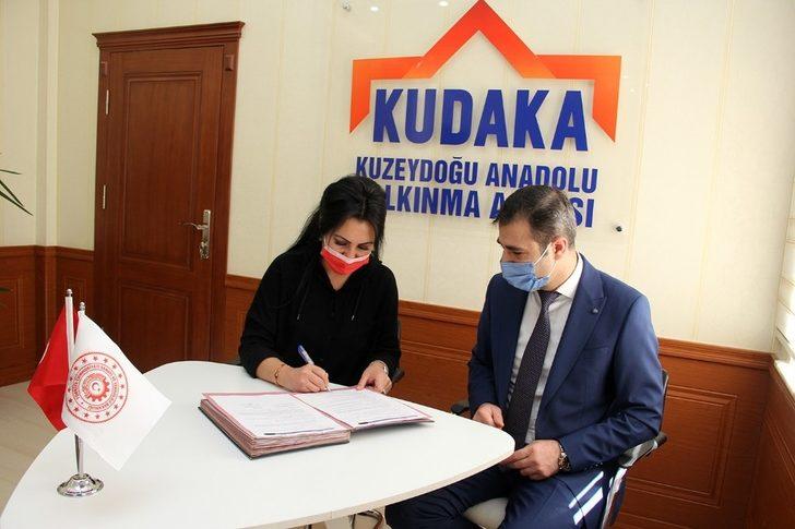 KUDAKA’dan İspir Hanımeli Kooperatifi’ne markalaşma desteği G2