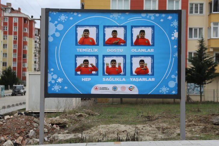 Minikler işaret diliyle koronaya dikkat çektiler G4