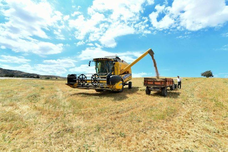 Ankara Büyükşehir Belediyesi’nden çiftçilere çifte müjde G5