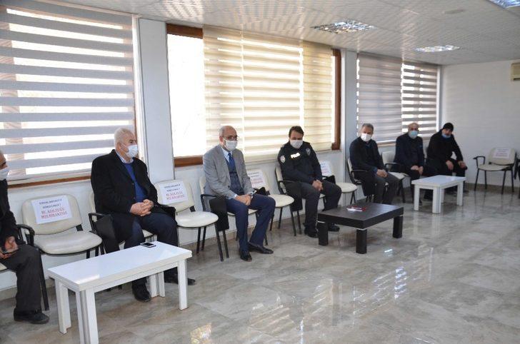 Kurtalan Kaymakamı Aydın, esnafla bir araya geldi G3