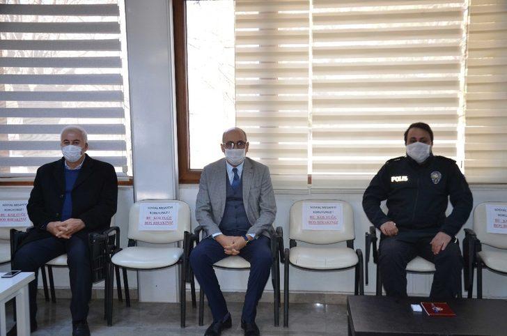 Kurtalan Kaymakamı Aydın, esnafla bir araya geldi G4