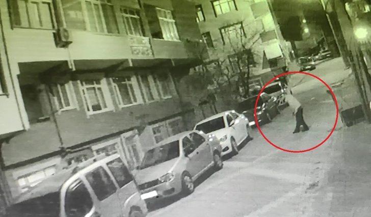 Mahalle mahalle gezerek otomobilleri böyle parçaladılar G2