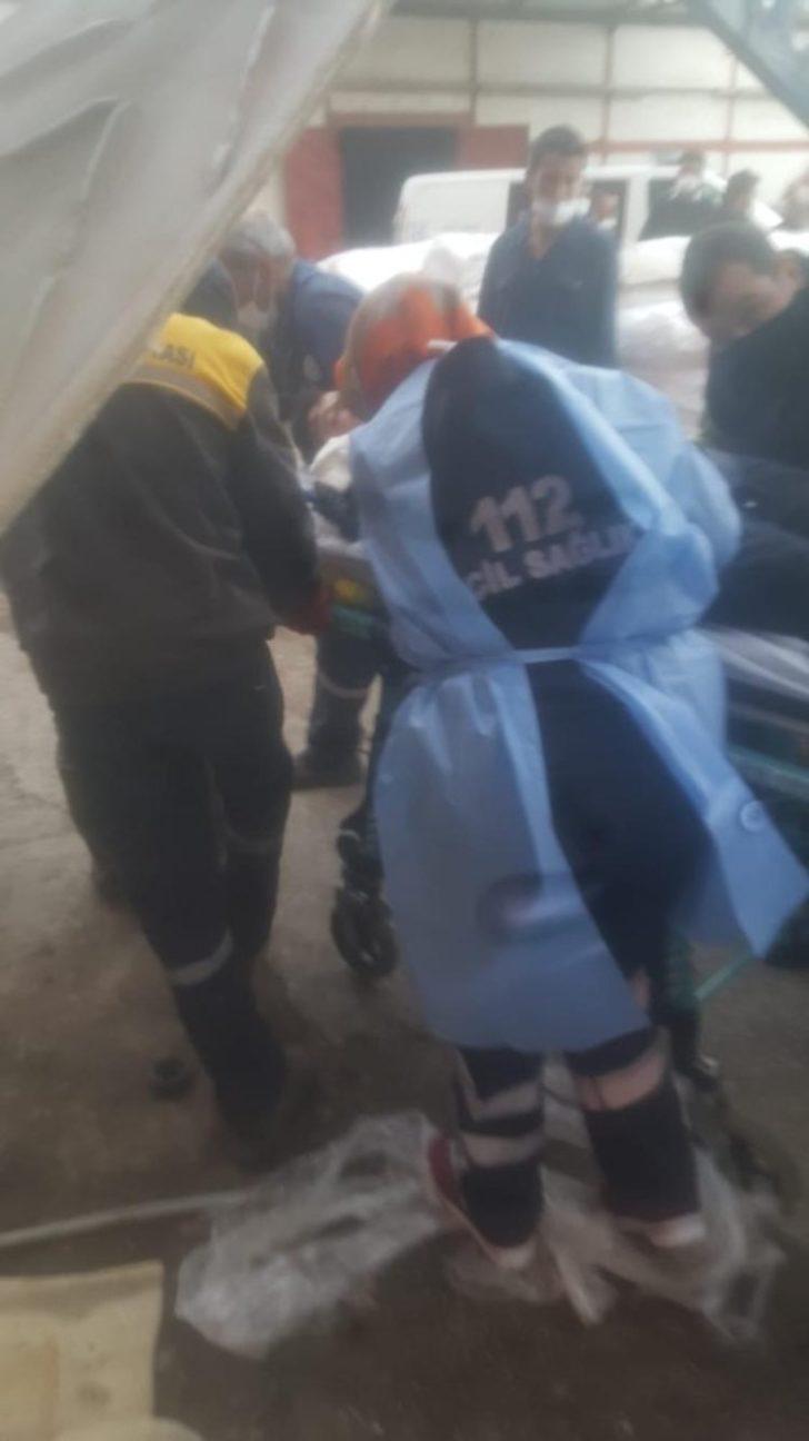 Yükleme bandına kolu sıkışan işçi ağır yaralandı G3