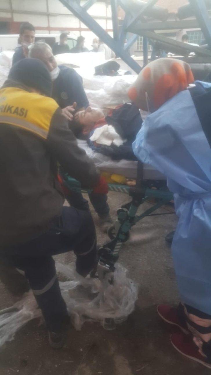 Yükleme bandına kolu sıkışan işçi ağır yaralandı G4