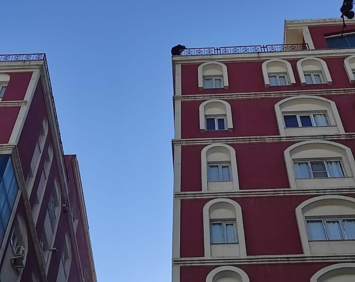 Kız arkadaşı sosyal medya hesaplarından engelleyince intihara kalkıştı