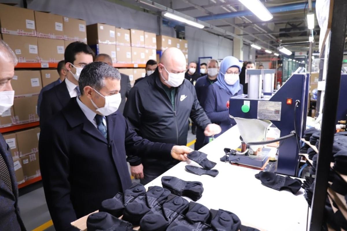 Vali Atay&rsquo;dan Delta Alfa Fabrikasına ziyaret