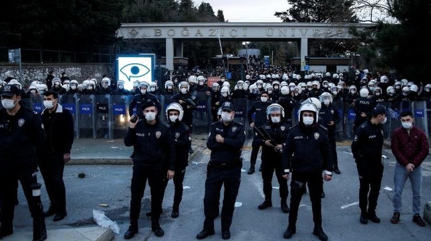Boğazi&ccedil;i &Uuml;niversitesi protestoları: &Ouml;ğrenciler neden tepkili, bu noktaya nasıl gelindi?