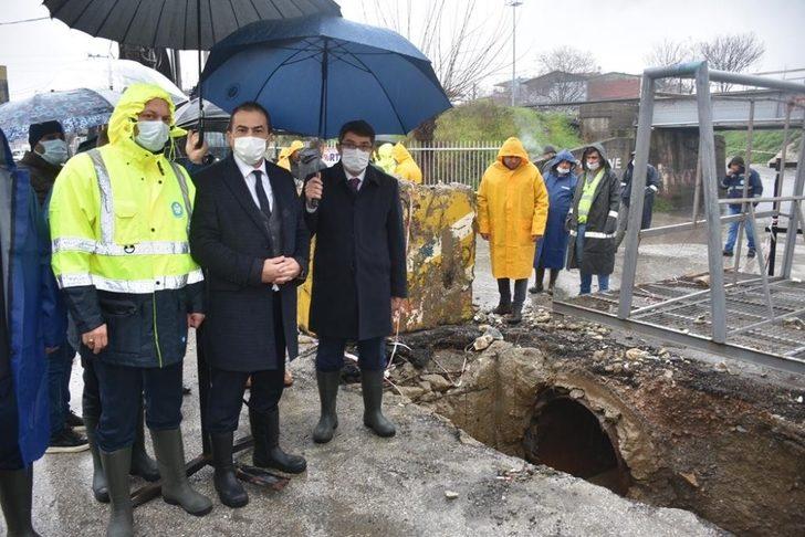 Şehzadeler’deki su taşkınına anında müdahale felaketi önledi G3