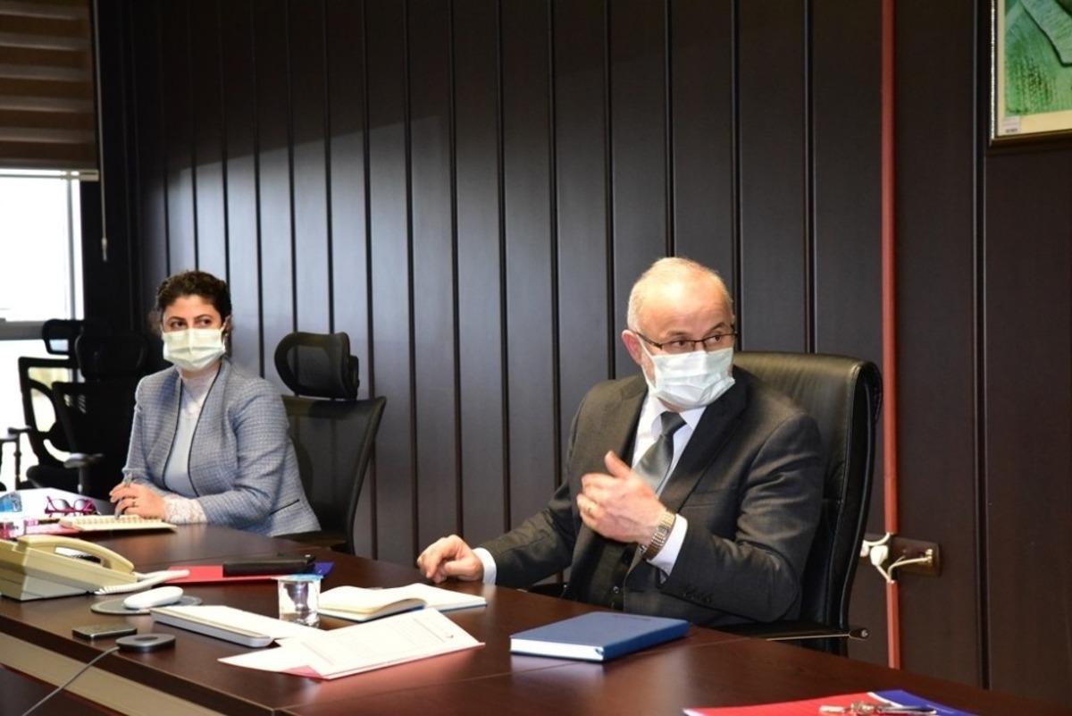 Rekt&ouml;r &Uuml;nal: "Uygulamalı merkezleri fiziki olarak bir araya toplamak istiyoruz"