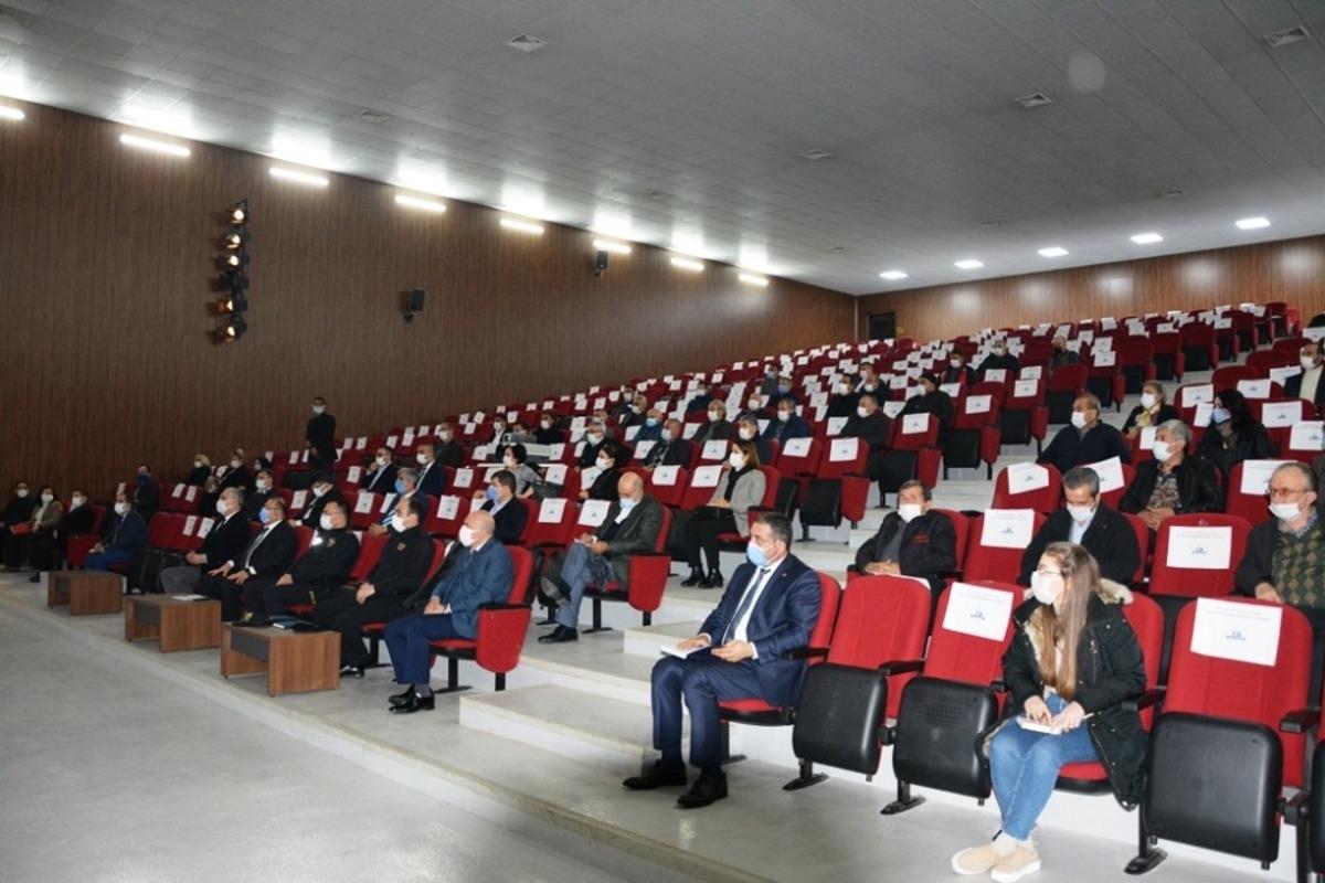 Kaymakam &Uuml;nsal; &ldquo;İnsanı yaşat ki devlet yaşasın d&uuml;sturu ile milletimize hizmet etmekle m&uuml;kellefiz&rdquo;