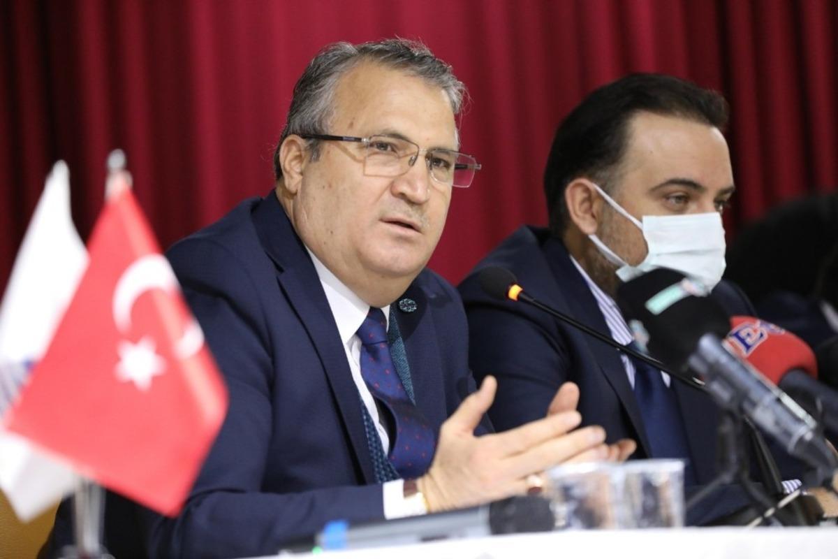 Başkan &Ccedil;er&ccedil;i yeni projelerini anlattı