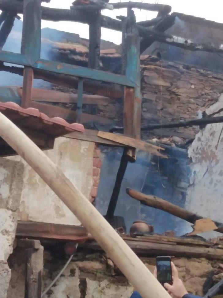 Manisa’da 101 yaşındaki kadın yangında öldü G5