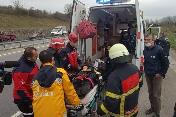 Kontrolden çıkan otomobil takla attı: 1’i bebek 4 yaralı G5