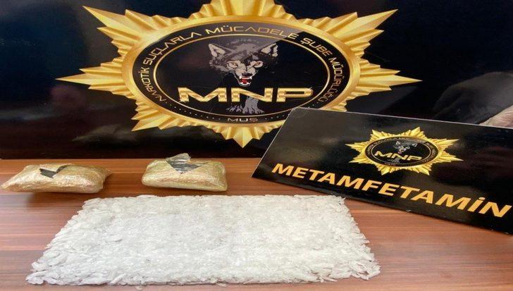 Muş’ta uyuşturucu tacirlerine operasyon: 4 tutuklama G3