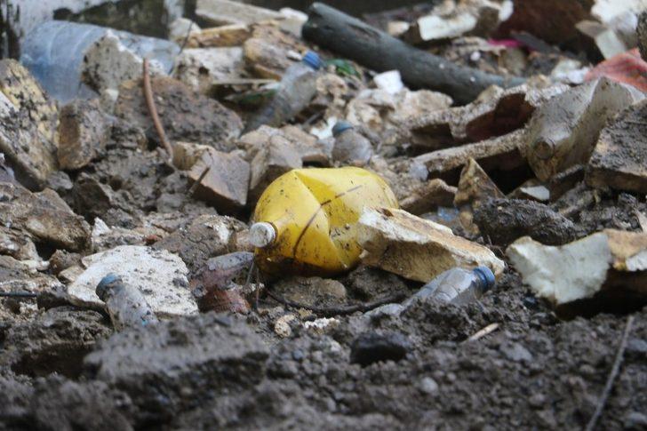 Dereler ve kanallardan tonlarca çöp çıktı G4