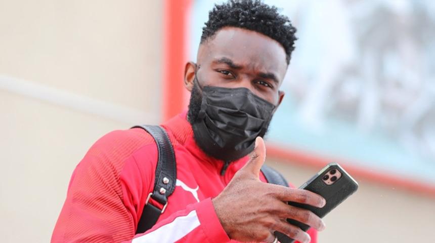 Sivasspor&rsquo;da Aaron Appindangoye şoku!
