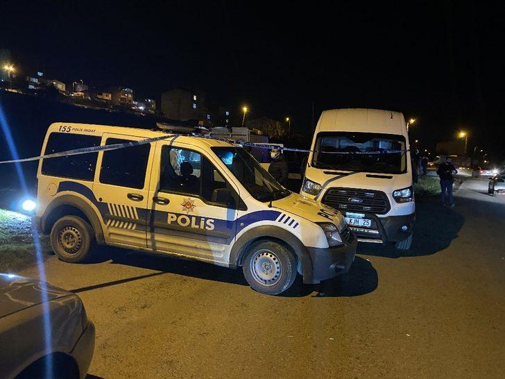 Önce eşini ve eniştesini öldürdü ardından kafasına sıktı G1