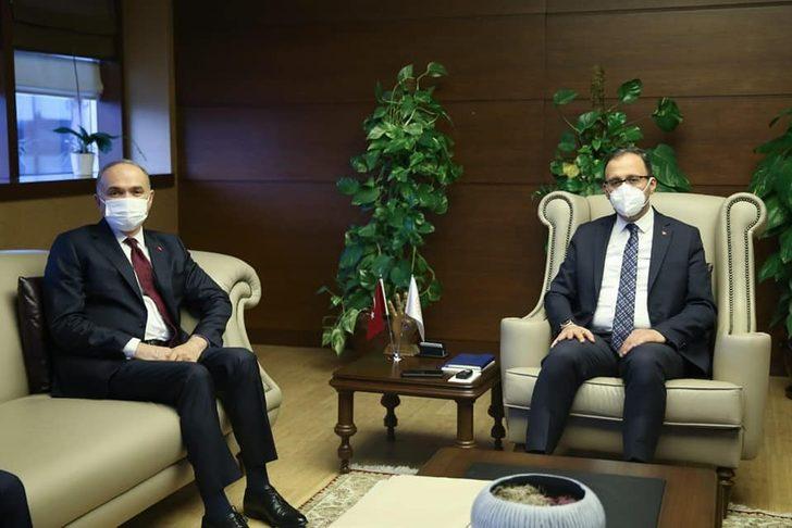 Bakan Kasapoğlu ile spor kompleksi için görüşme sağlandı G2