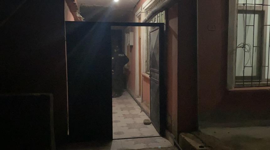 Hatay’da iddiaya göre rus ruleti oynayan kişi silahın patlaması sonucu ağır yaralandı