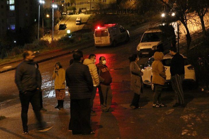 10 katlı binada yangın paniği: Çok sayıda kişi dumandan etkilendi G3