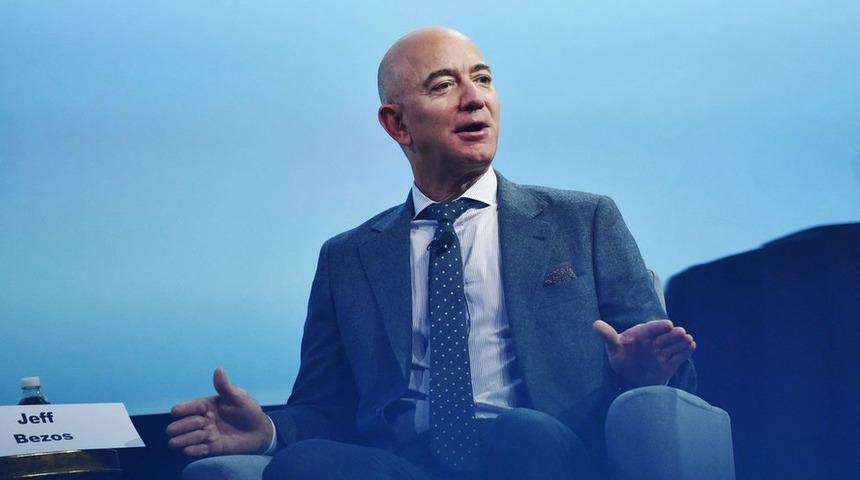 Amazon: Şirketin kurucusu Jeff Bezos CEO'luk görevinden ayrılıyor