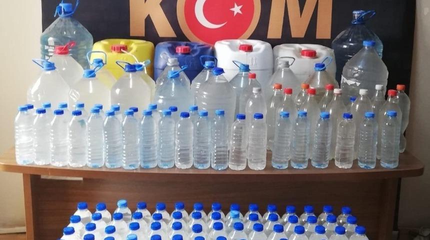Malatya’da 318 litre sahte içki ele geçirildi