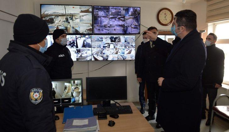 Vali Memiş Karayazı’da incelemelerde bulundu G2