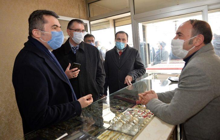 Vali Memiş Karayazı’da incelemelerde bulundu G3