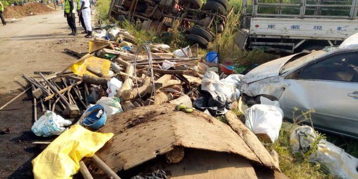 Uganda’da 5 aracın karıştığı zincirleme kaza: 32 ölü G1
