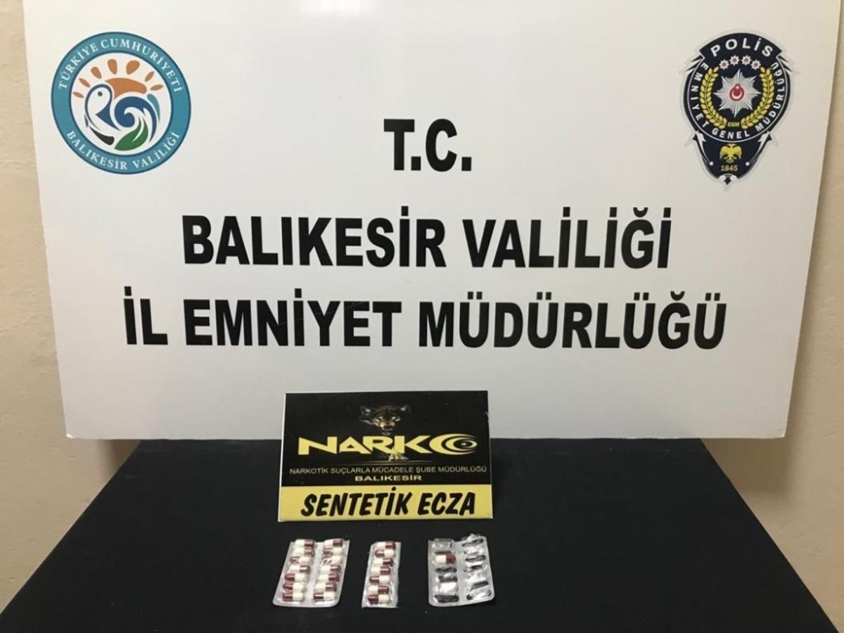 Balıkesir ve Edremit&rsquo;te polisten uyuşturucu operasyonu