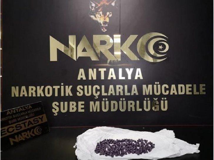 Ocak ayında 350 uyuşturucu operasyonu G3