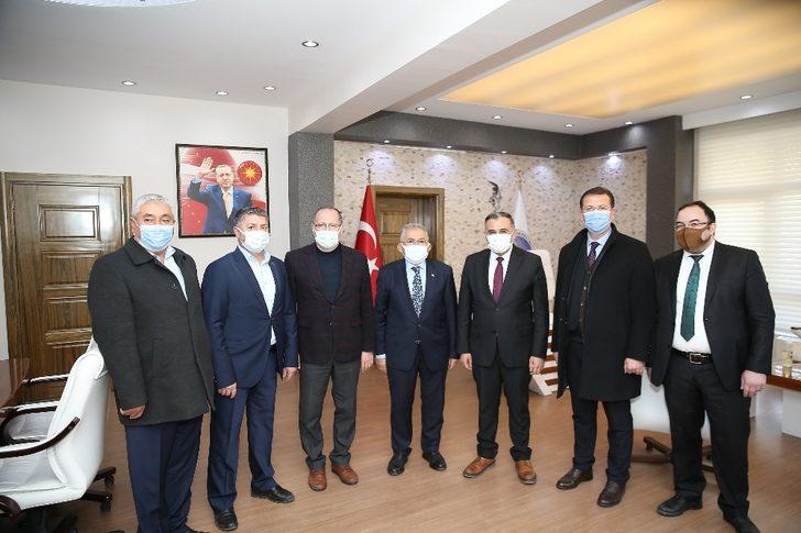 Başkan Büyükkılıç, Yahyalı ve Develi’de G3