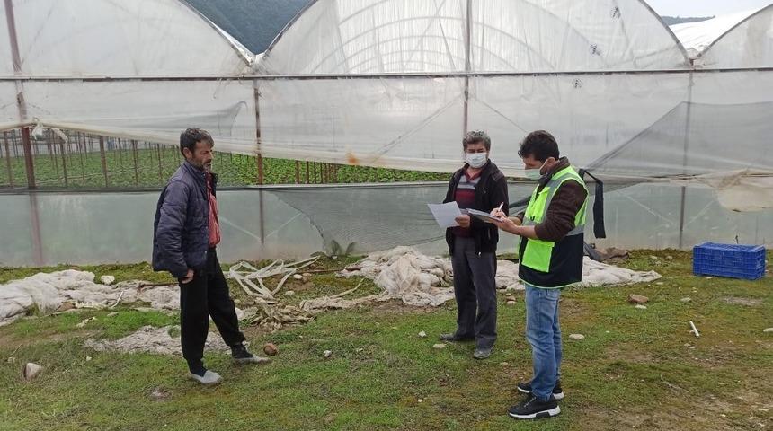 Fırtınada zarar gören seralar için çalışma başlatıldı