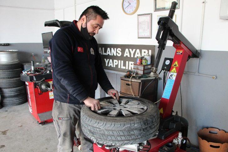 Sokak sokak aradığı altınlarına haberlerde görünce kavuştu G2