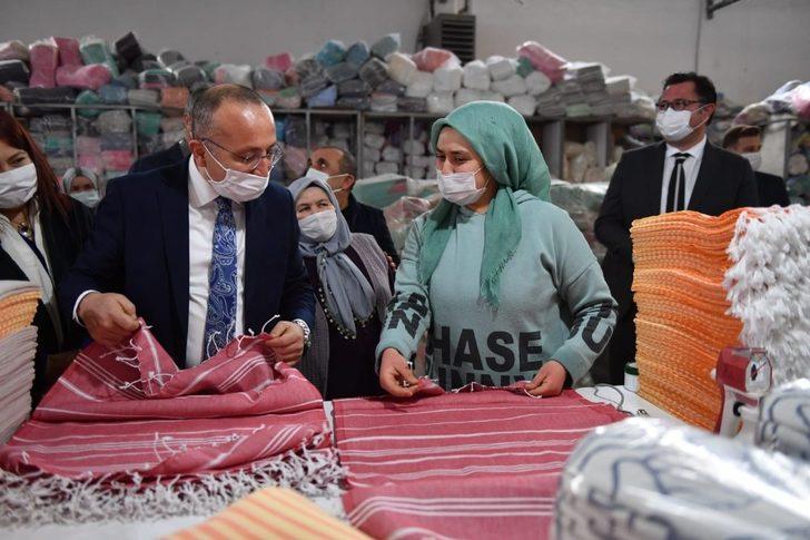 Vali Ali Fuat Atik, Tavas’ta incelemelerde bulundu G4