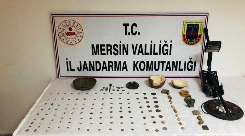 Mersin&rsquo;de tarihi eser ka&ccedil;ak&ccedil;ılığı operasyonu