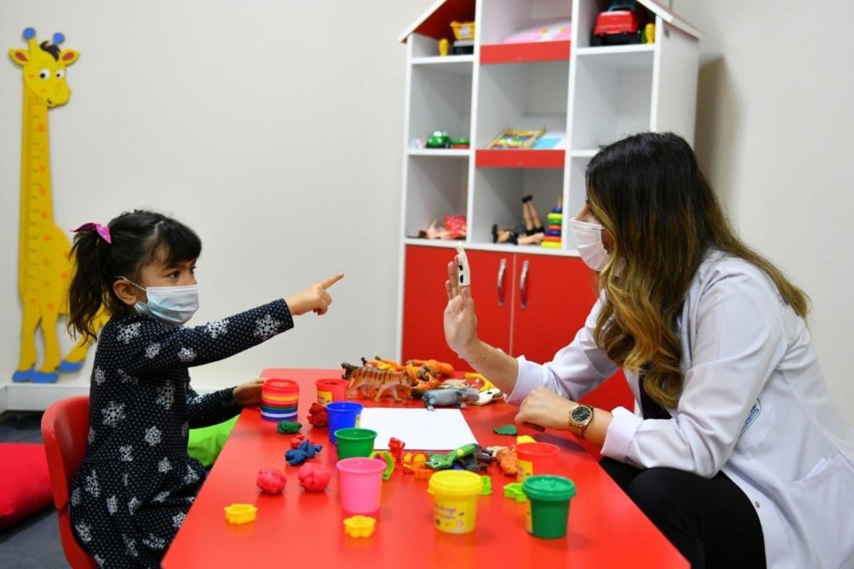 &Ouml;zel eğitim merkezi, &ccedil;ocukların hayata tutunmasına destek oluyor