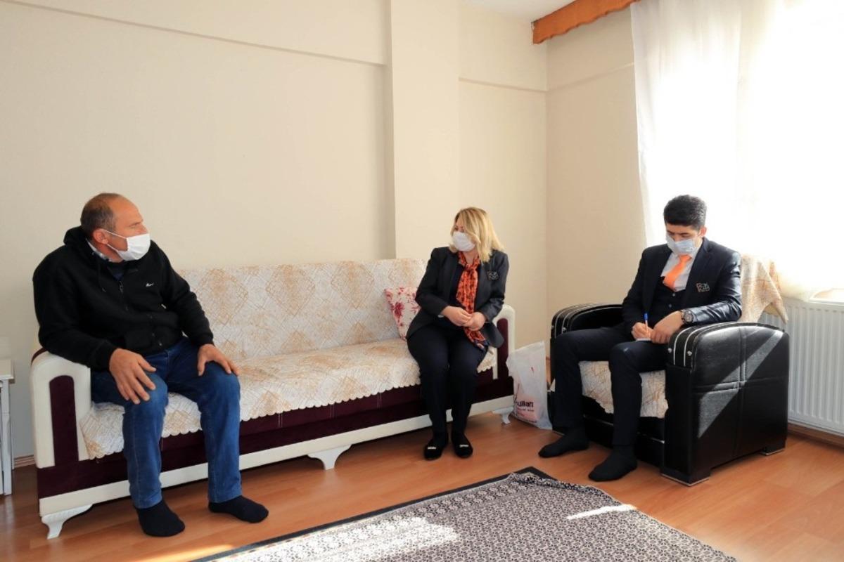 Vatandaşların sorun ve ihtiya&ccedil;larını yerinde tespit ediyorlar