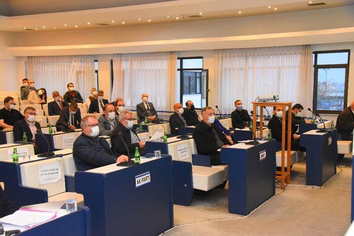 Salihli Belediyesi kepenk indiren kiracısından kira almayacak G4