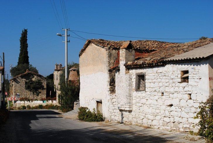 Kuşadası Belediyesi Caferli’nin özgün mimarisini koruma kararı aldı G3