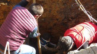 Ümraniye'de kanalizasyon çalışmasında bir işçi toprak altında kaldı